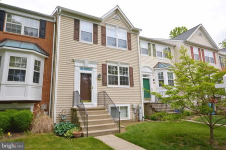 1620 KATHERYNE VILLAGE SQUARE