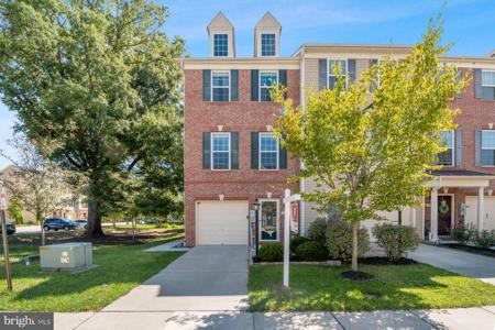 7403 WILLOW VIEW LANE