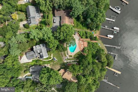 367 BROADVIEW LANE