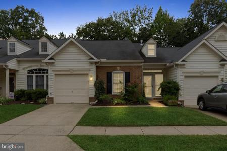 381 COLONY POINT PLACE