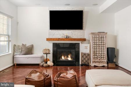 11572 AUTUMN TERRACE DRIVE