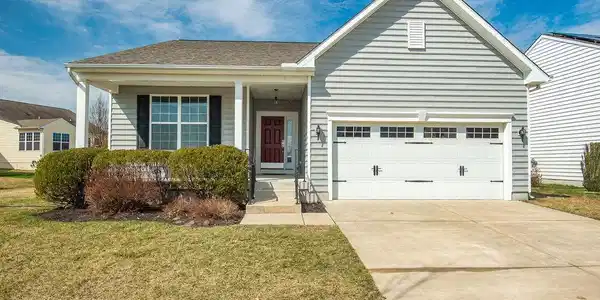 137 SILVER MAPLE ROAD