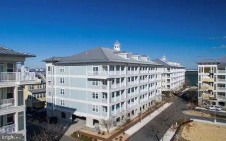 37 FOUNTAIN DRIVE