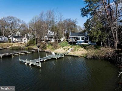 993 HILLENDALE DRIVE