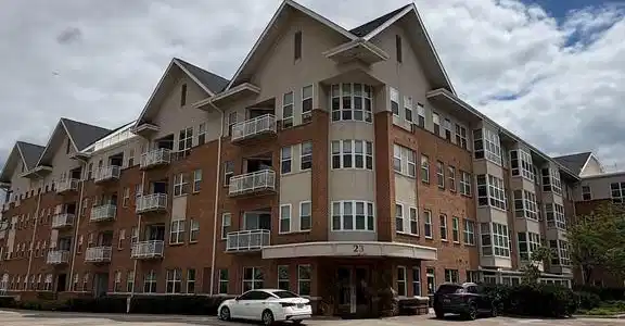 23 PIERSIDE DRIVE