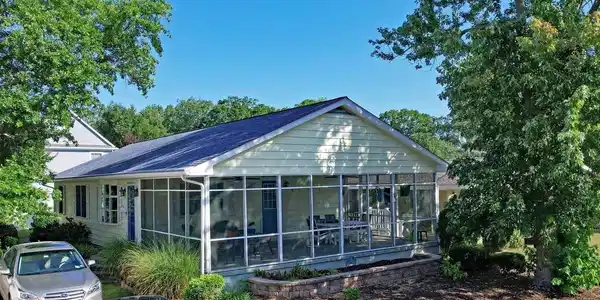 327 COUNTRY CLUB DRIVE