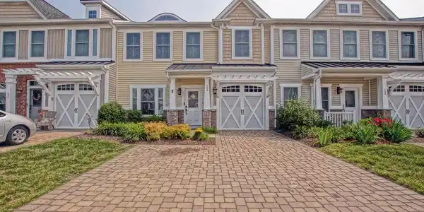 132 CARTER WAY