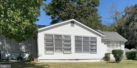 1304 MAGNOLIA AVENUE
