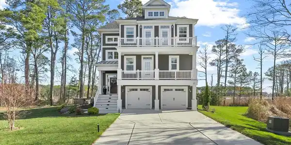 33889 GREENSOME COURT