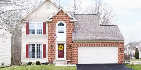 2 GREEN BRIER COURT