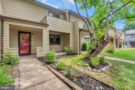 1039 CEDAR RIDGE COURT