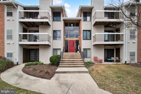 1111 CASTLE HARBOUR WAY