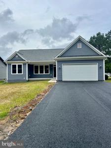 662 GLEBE HARBOR DRIVE