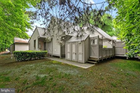 39276 TIMBERLAKE COURT