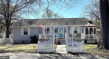 3400 RIVERVIEW DRIVE