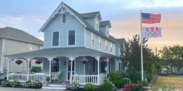 208 SAVANNAH ROAD