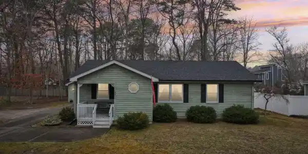 33 STAGECOACH ROAD