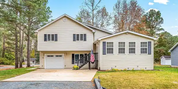 39 ADMIRAL AVENUE