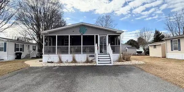 34488 EASY STREET