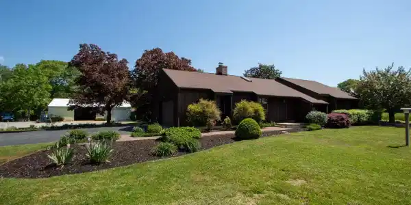 1381 SMYRNA LEIPSIC ROAD