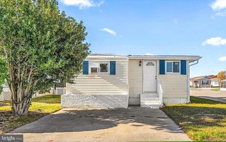 13215 CONSTITUTIONAL AVENUE