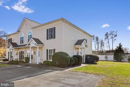 22541 CHICKADEE CIRCLE