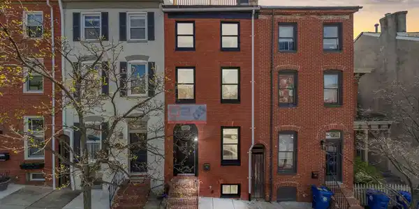 219 WASHINGTON STREET