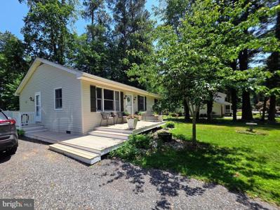 852 WHISPERING PINE CIRCLE