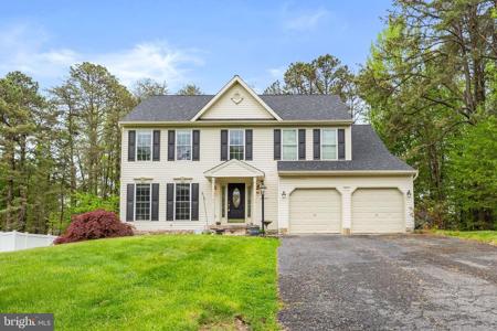 221 BENNIE DRIVE