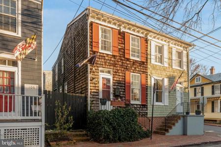 104 CHARLES STREET