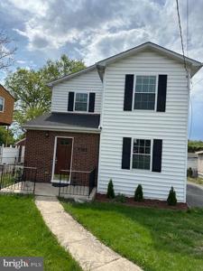 5703 HAMILTON