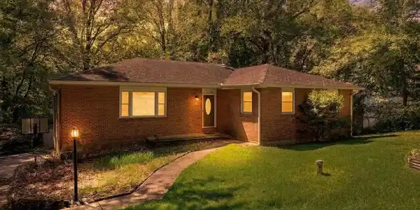 871 SHORE ACRES ROAD