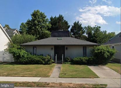 300 HICKMAN STREET