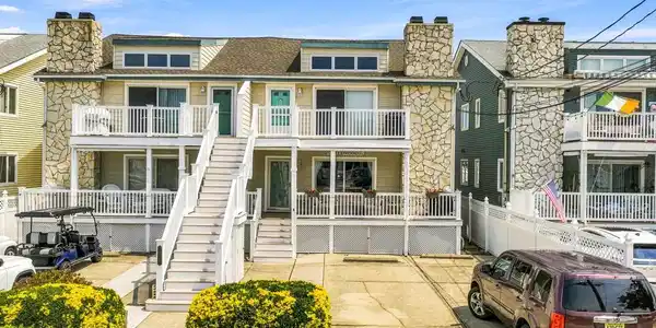 415 BENNETT AVENUE