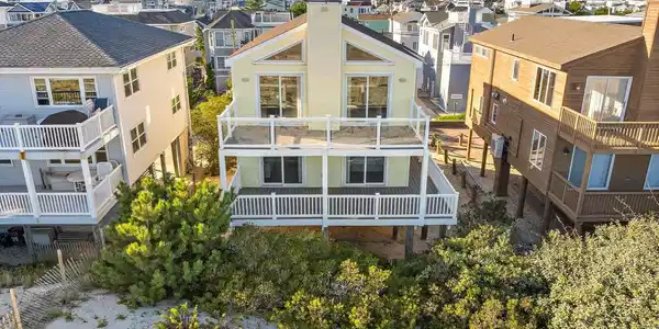 214 29TH STREET