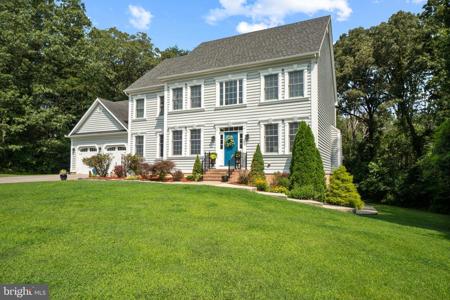 406 WOODLAND ESTATES WAY