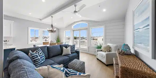 2600 LONG BEACH BOULEVARD