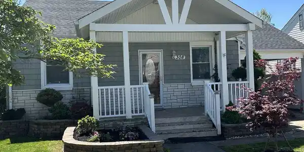 308 PINEWOOD ROAD