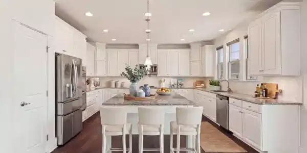 2416 GLOUSTER POINTE DRIVE