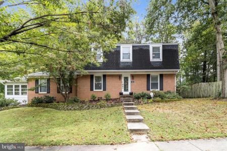1301 HAWKINS LANE