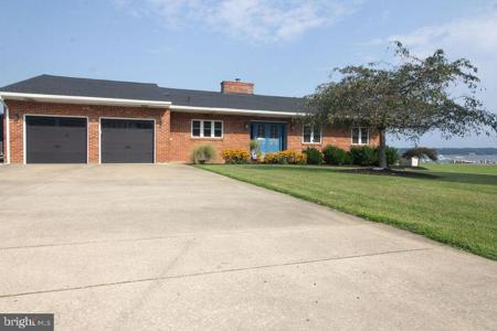 105 EDGEWATER DRIVE