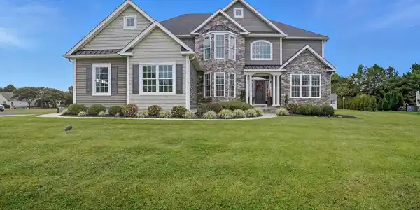 35983 BLUE RUNNER LANE