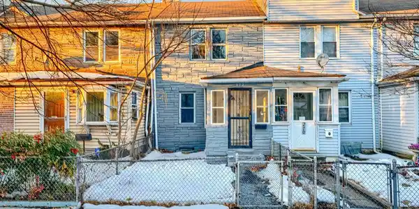272 ST HELENA