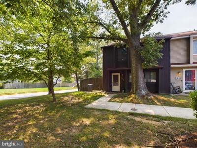 1642 WOODTREE COURT