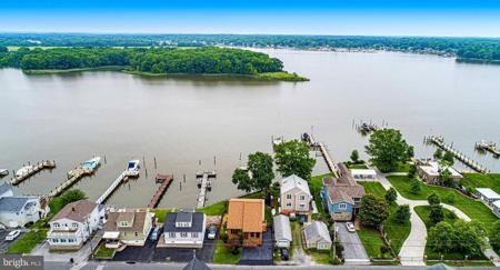 1825 WILSON POINT
