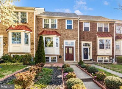 1304 WATERWAY COURT