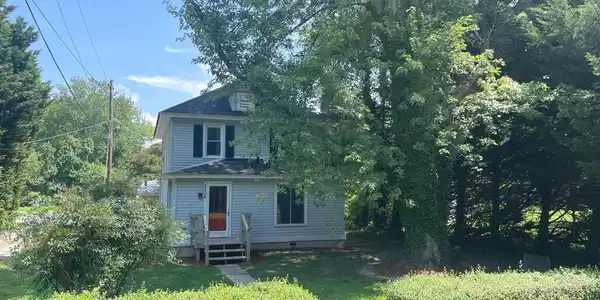 22349 COOPER LANE