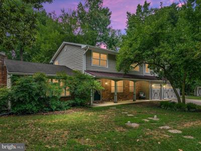 424 PARK CREEK COURT