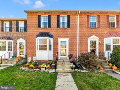 345 RAMBLING RIDGE COURT