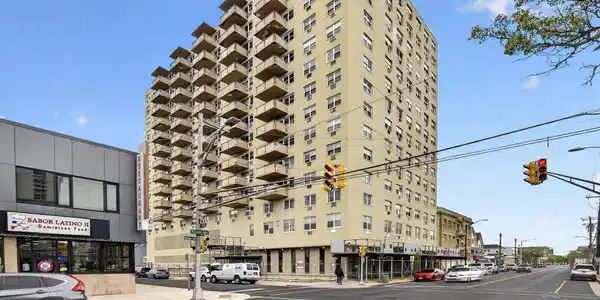 3817 VENTNOR